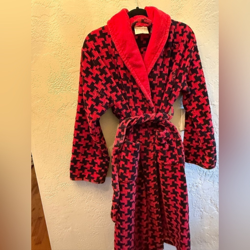 Vintage TJ Lawford Red and Black Checkered Women's Robe Sz L
